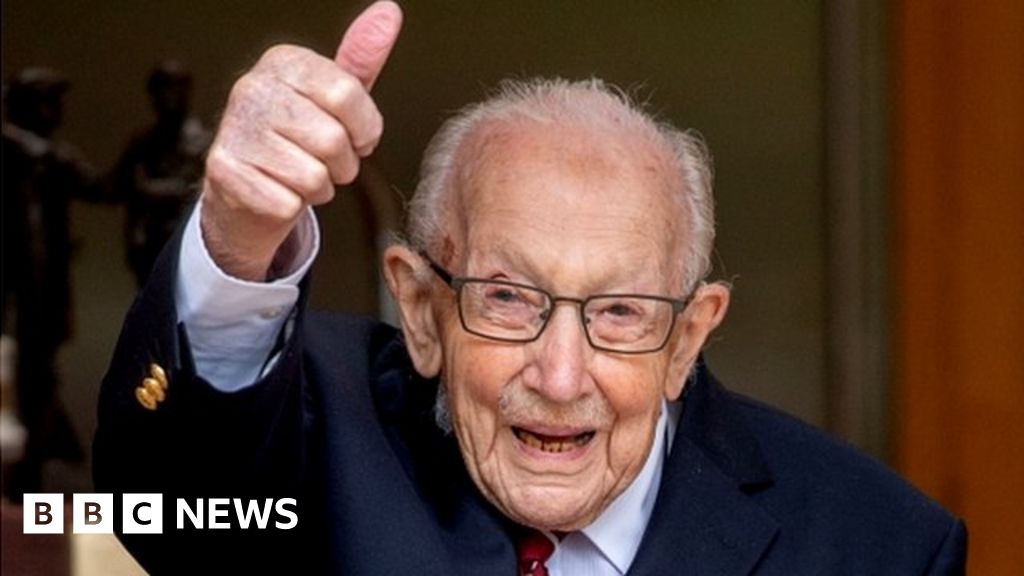 Live Coverage Captain Tom Moores 100th Birthday Bbc News