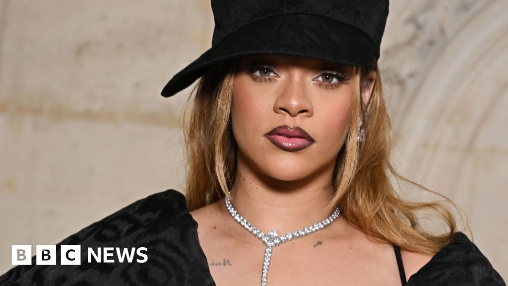 New album will be unexpected, says Rihanna