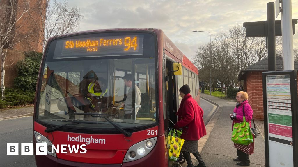 Bus that costs £300 per passenger to run to end in Essex bus cuts 