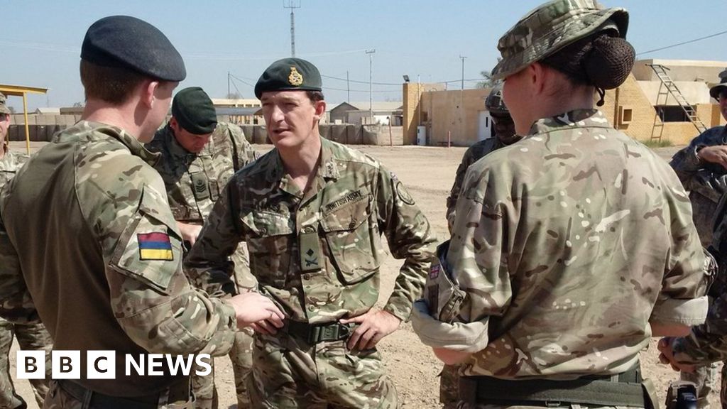 Joining IS 'not glamorous', says major general - BBC News