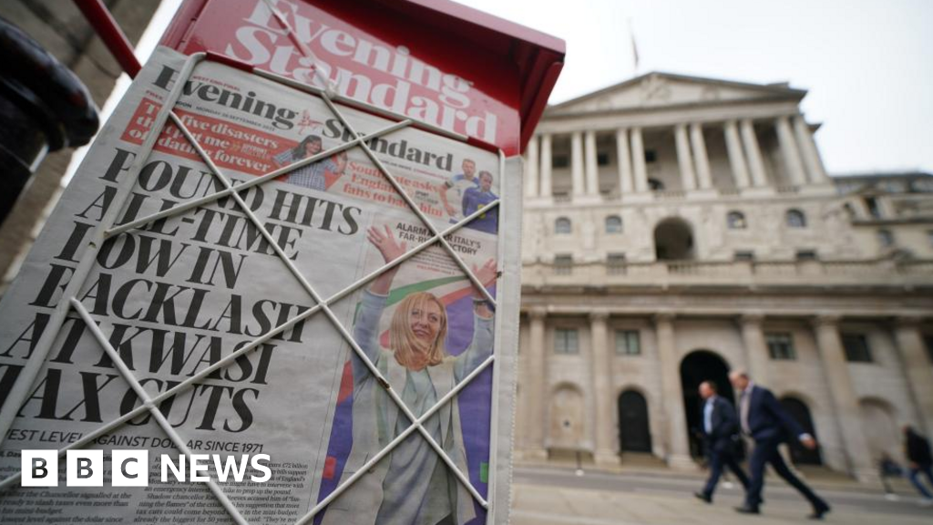 What happened to the UK economy, pound and mortgages this week?
