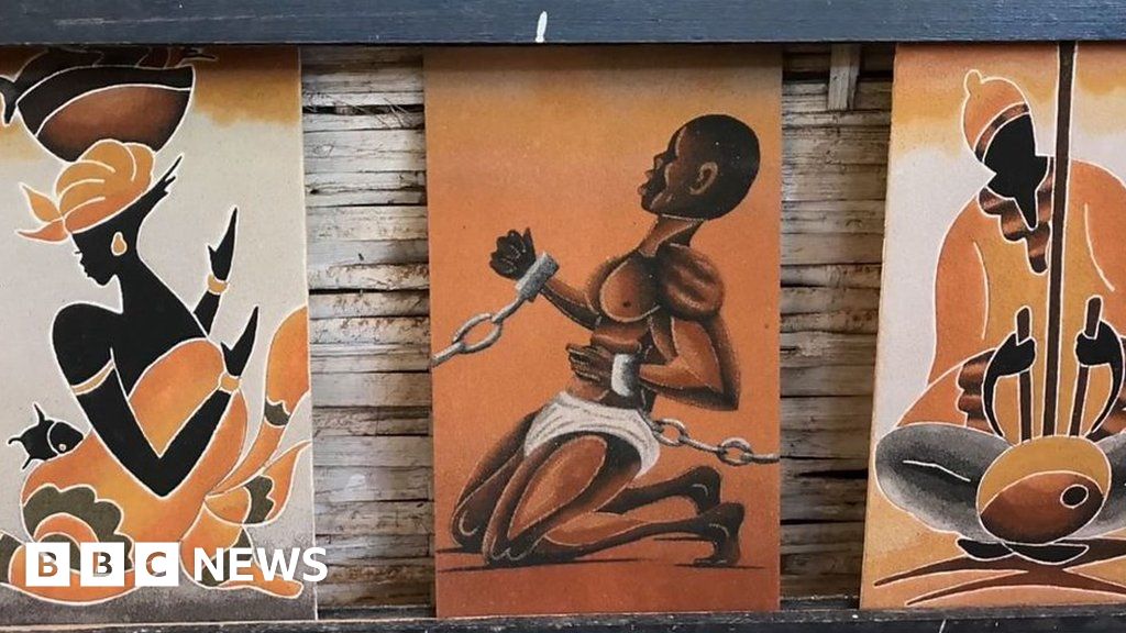 Senegal's sand painter Creating beauty with grains of sand BBC News