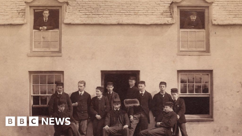 The school that relocated 200 miles to the Ceredigion seaside 