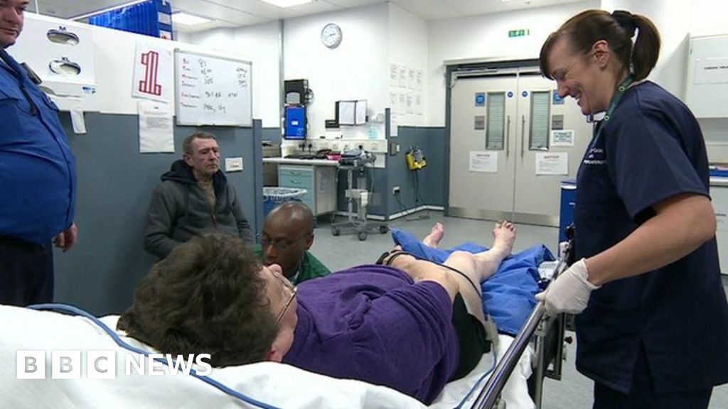 Northern Ireland hospital A&E waiting times double in a year BBC News