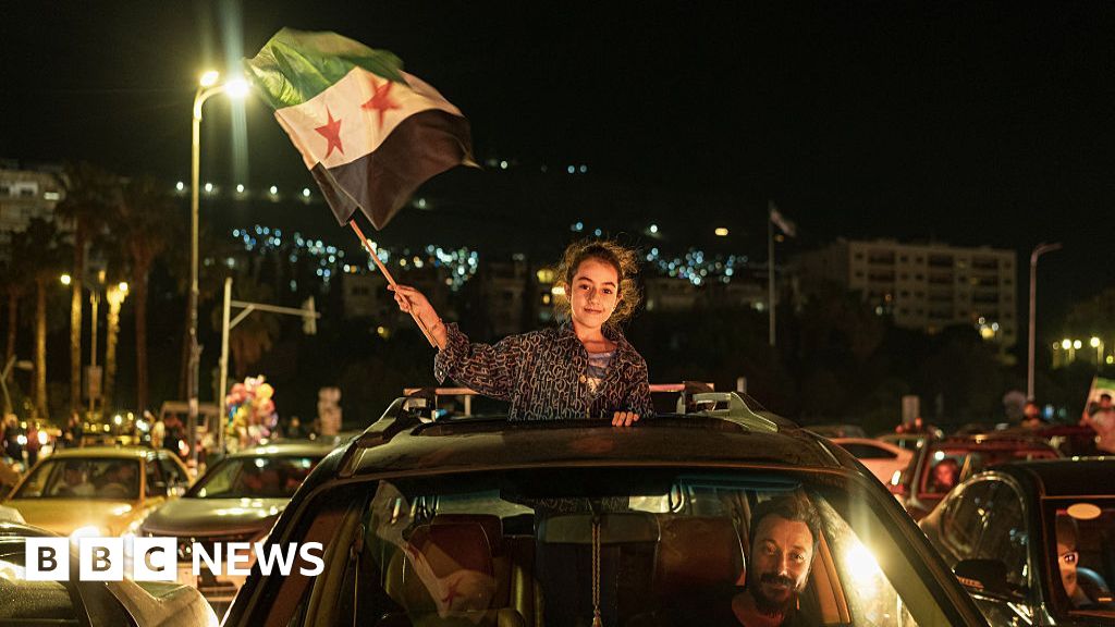Trump expected to meet Syrian leader after announcing he will lift sanctions