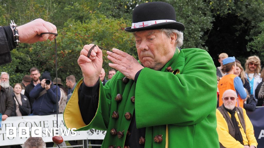 World Conker Championship cheating claims blamed on ‘sore loser’