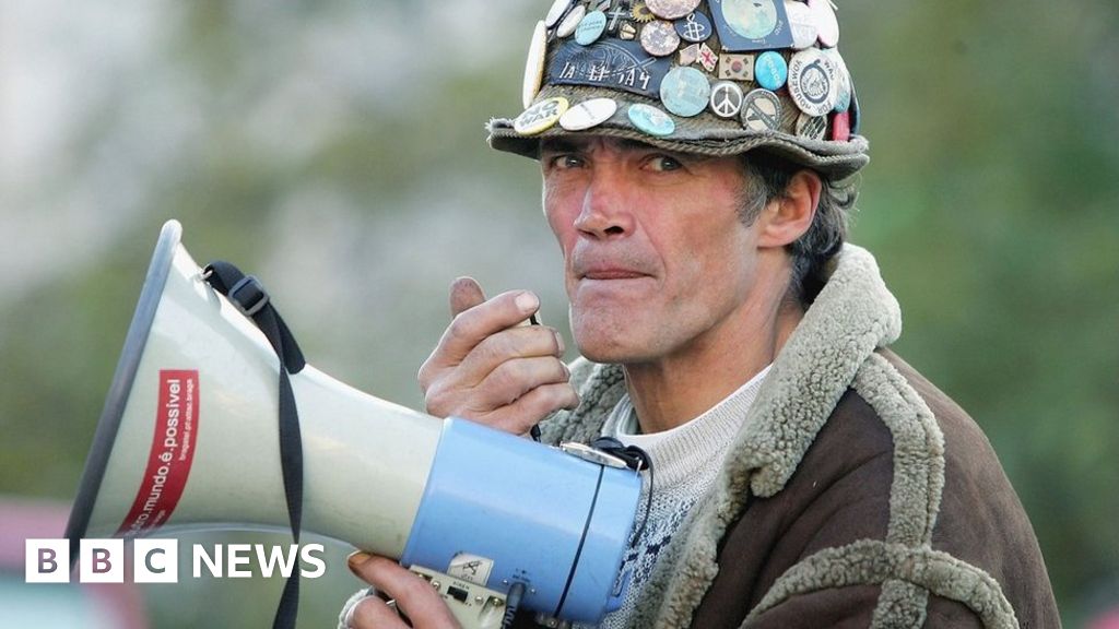 Brian Haw memorial: Sir Mark Rylance leads campaign