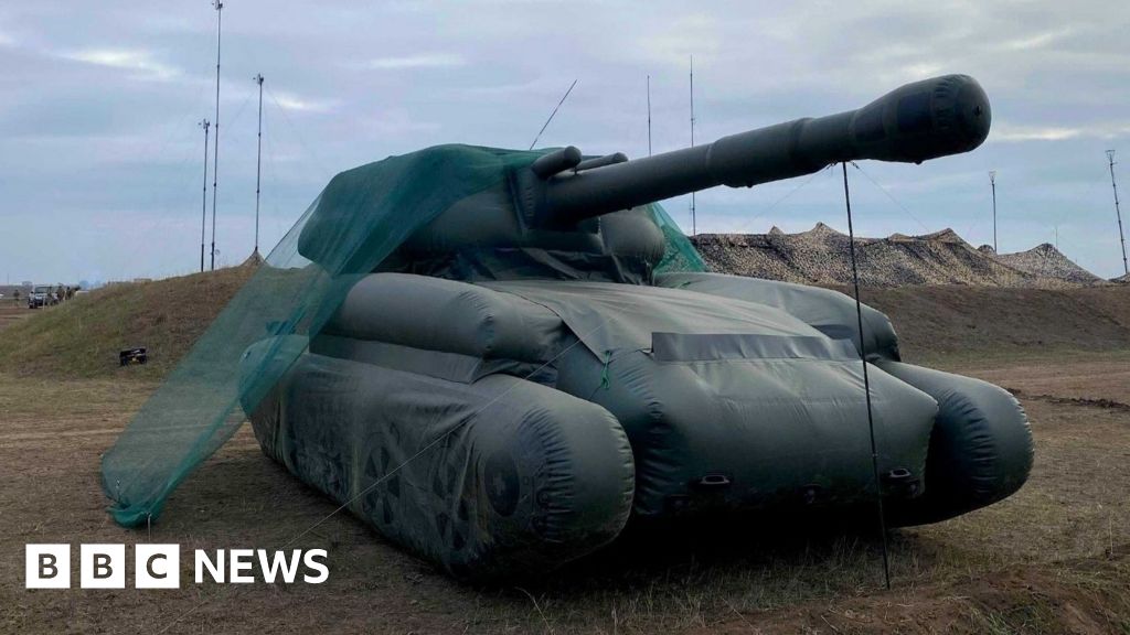 Inflatable tanks and flat-pack guns - inside Ukraine's decoy war