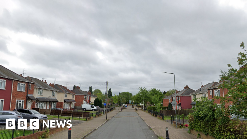 Two Children Injured In Wolverhampton Shooting - BBC News