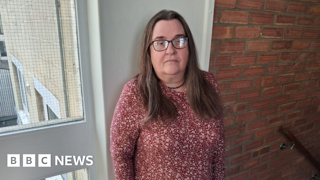 bbc.co.uk - Rachel Candlin - Patients face anxiety as NHS medicine shortages continue