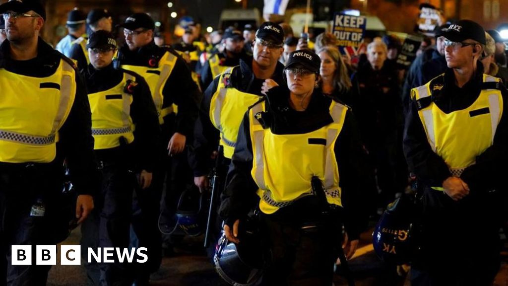 Hundreds of protesters at Aston Villa v Maccabi Tel Aviv match