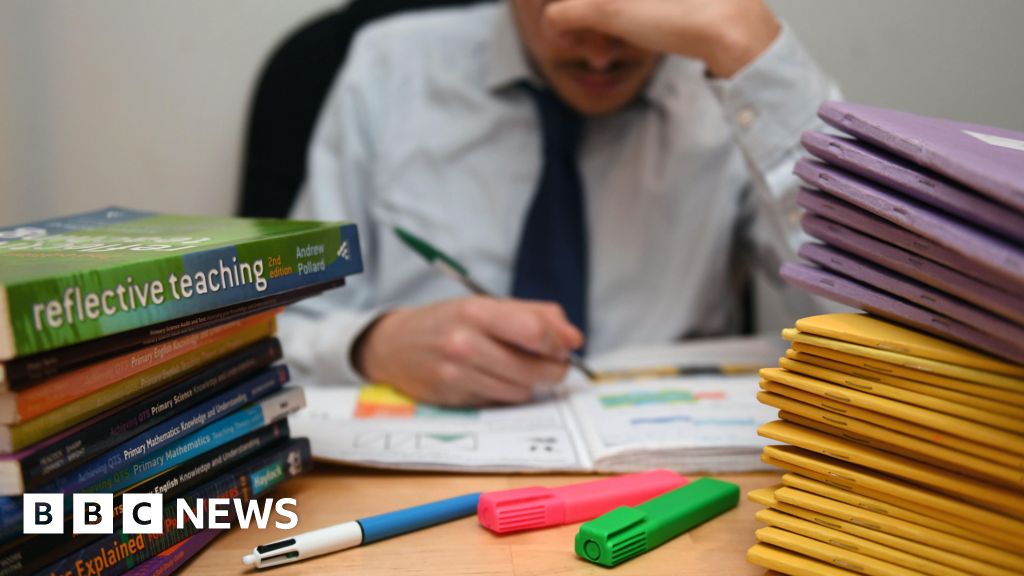 School leaders to vote on strike action in dispute