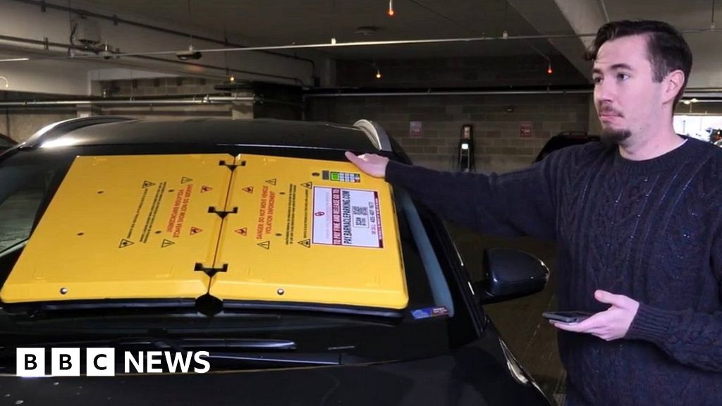 �Barnacle� car windscreen clamp sparks student fury BBC News