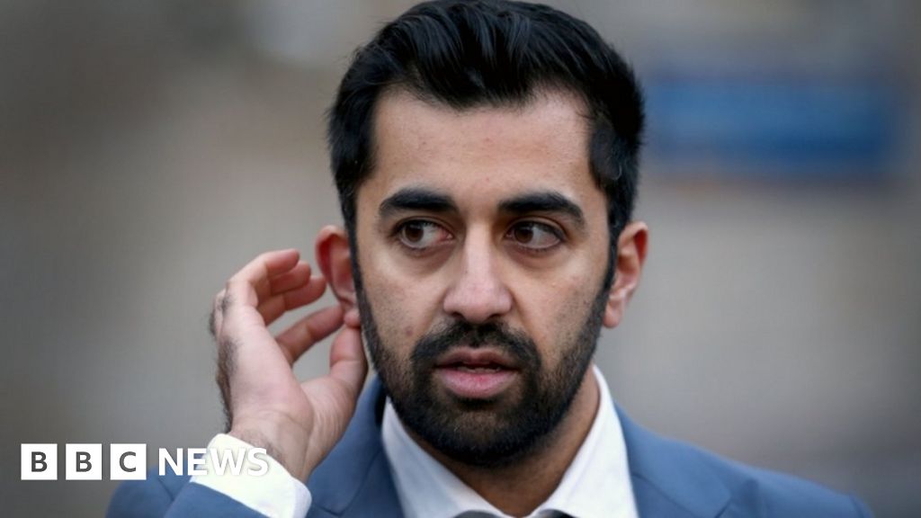 Transport Minister Humza Yousaf drove without insurance - BBC News