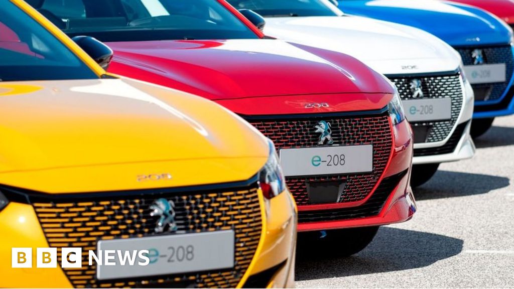 Peugeot owner 'in merger talks with Fiat Chrysler' thumbnail