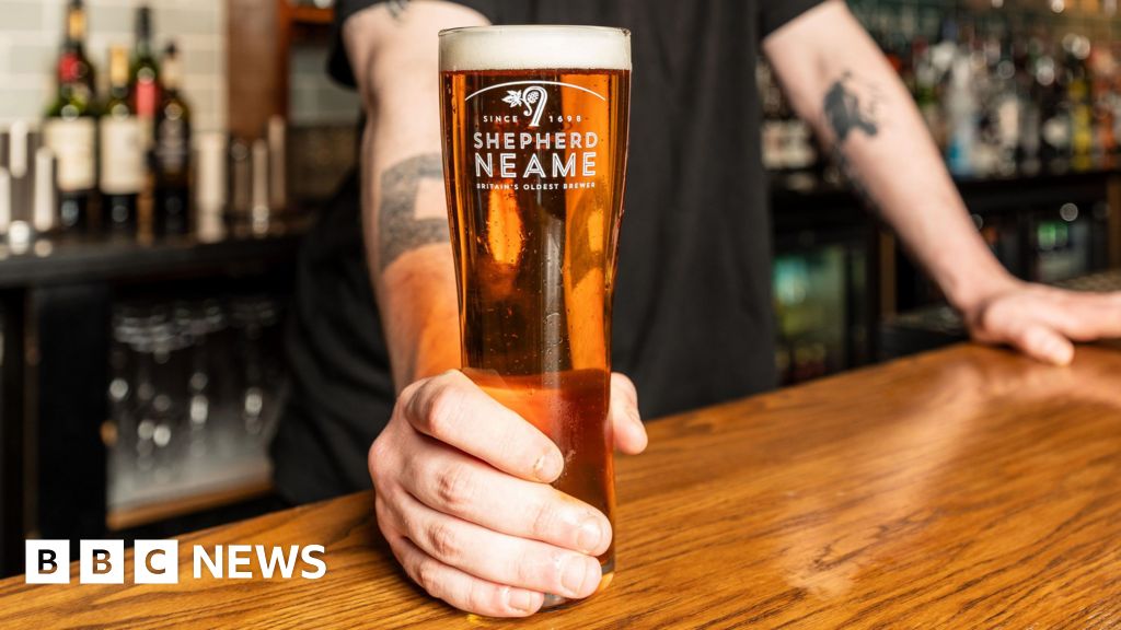 Brewer Shepherd Neame untuk menaikkan harga setelah kenaikan pajak