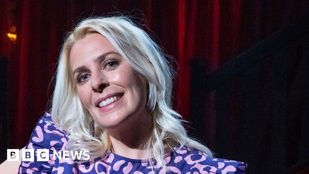 Sara Pascoe revealed as new Great British Sewing Bee host