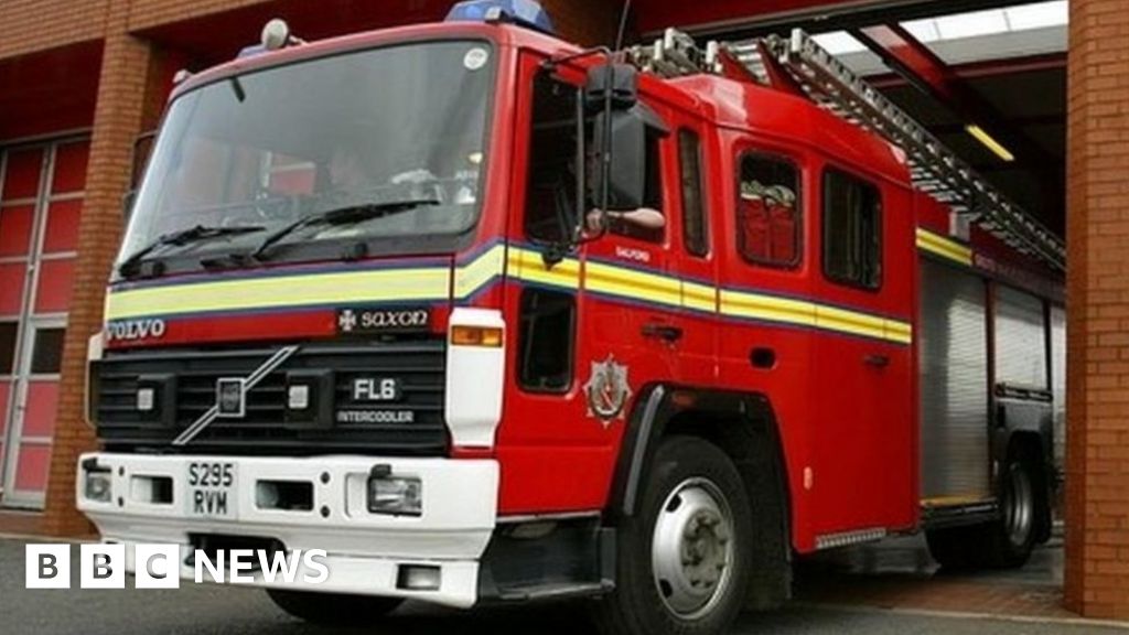 Surrey firefighters to take action over 'dangerous' cuts BBC News