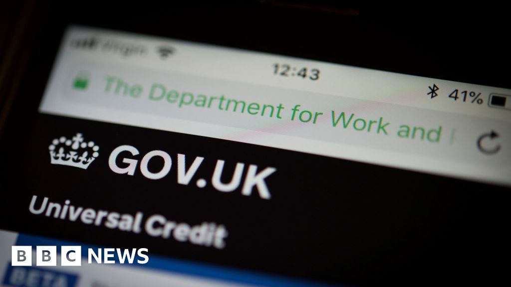 Universal Credit: Cut is two hours extra work for claimants, says Therese Coffey