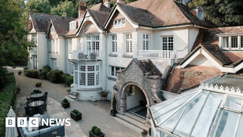 bbc.co.uk - Georgina Barnes - St Martin's 'nationally important' hotel could be transformed into home