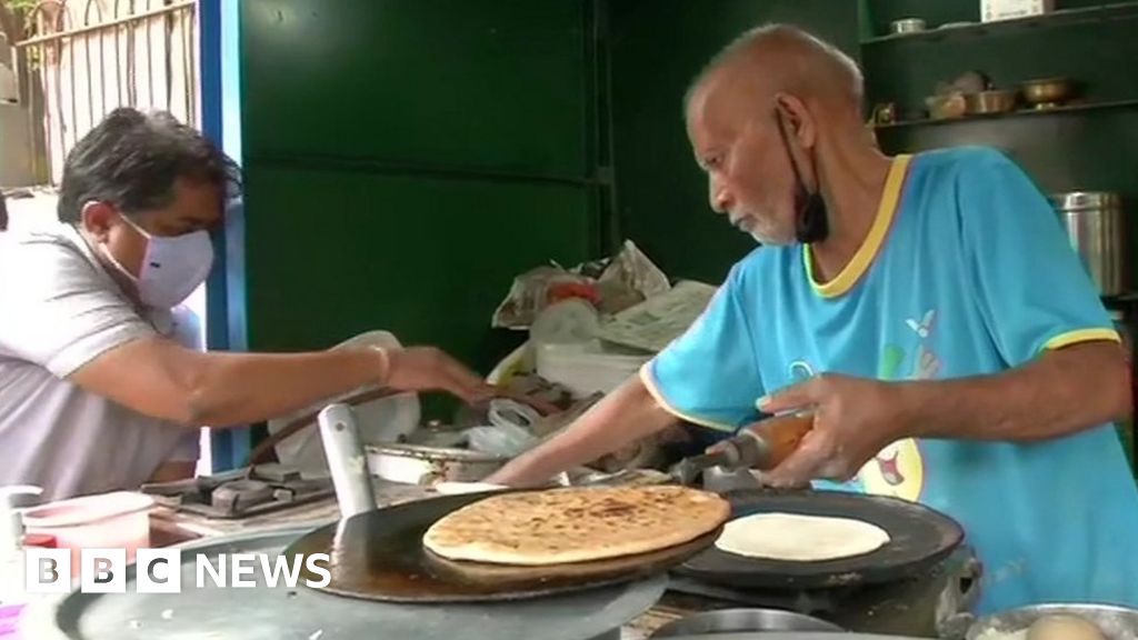 Baba ka Dhaba: Eatery owner angry with blogger who made him famous