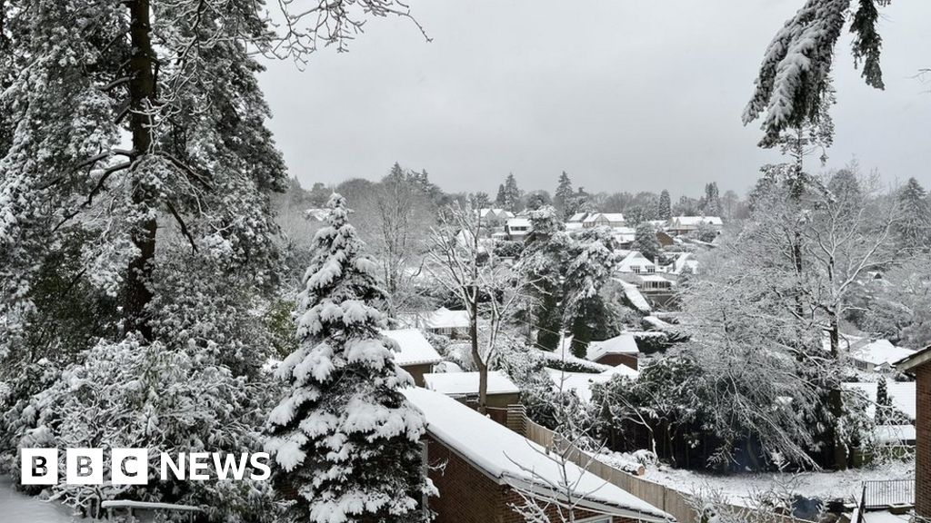 Snow And Ice From Arctic Blast Hits Parts Of South East