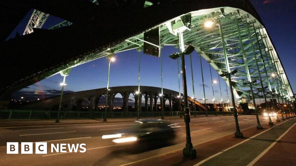 Multiple UK traffic networks disrupted by lorry and train collisions with bridges