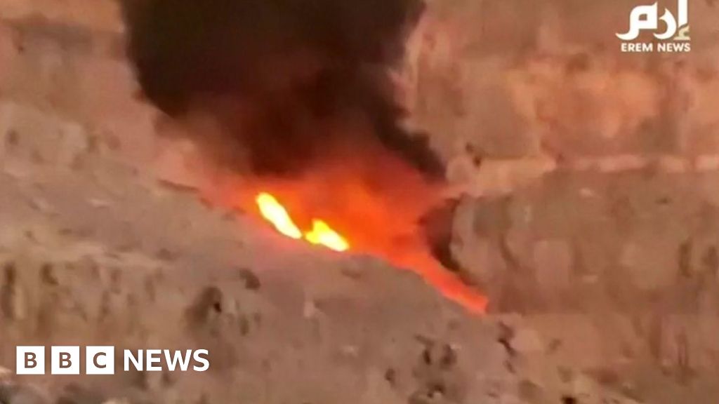 UAE rescue helicopter crashes near zipline