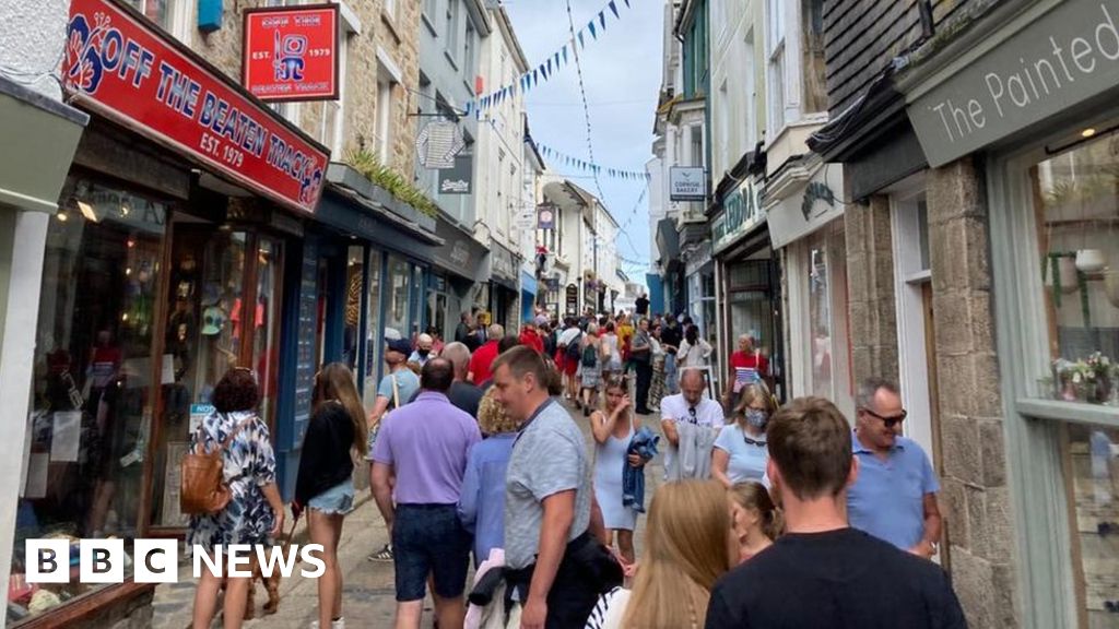 Enhanced Covid response in Devon and Cornwall ends - BBC News Enhanced Covid response in Devon and Cornwall ends - BBC News