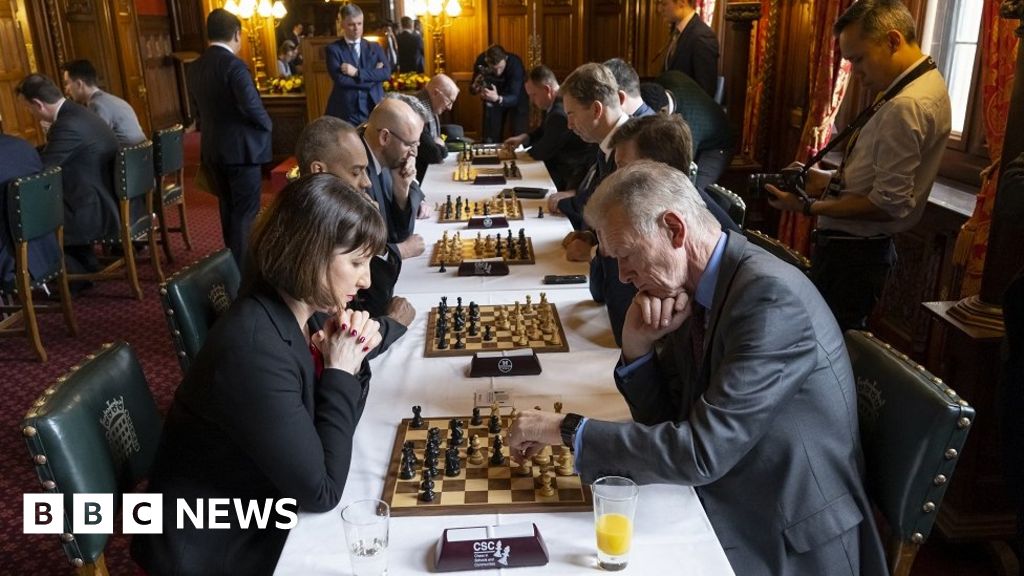 Ukraine takes on UK in solidarity chess tournament