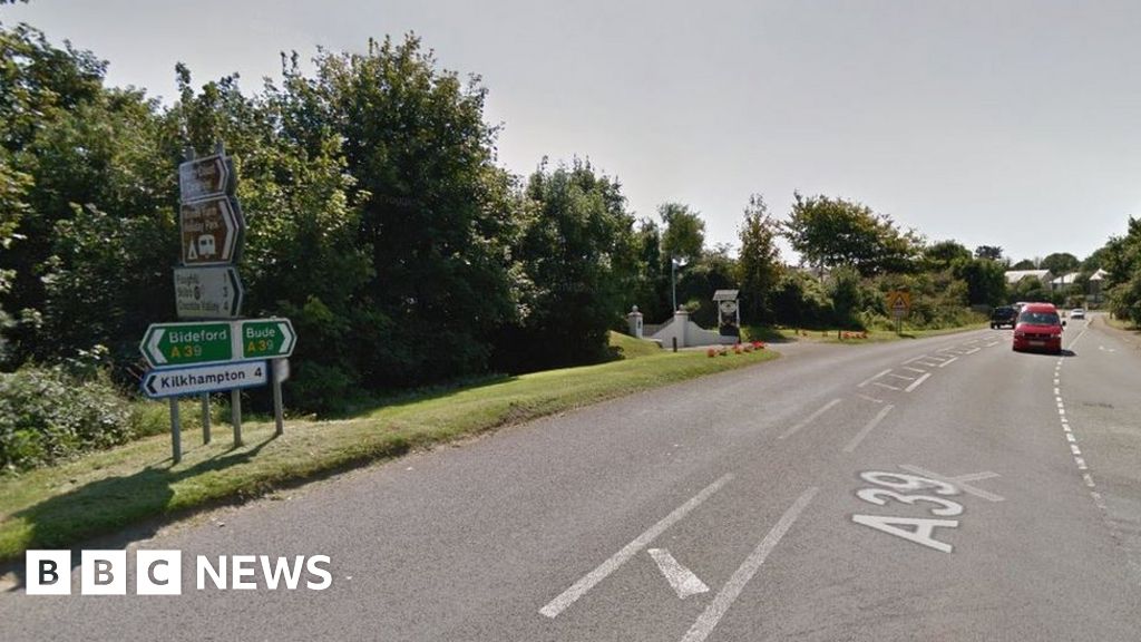 Man, 60, dies in A39 two-vehicle crash