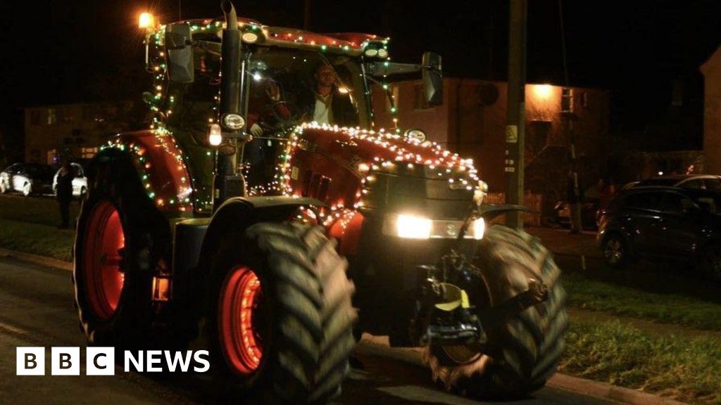 Suffolk Tractor Light Parade Returns for Charity