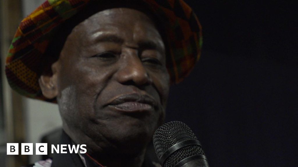 Jazz musician Rex Martey signs record deal aged 82 thumbnail
