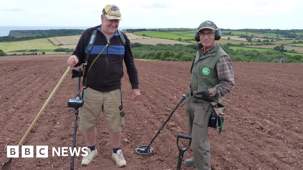 Pembrokeshire metal detectorists unearth hidden treasures BBC News