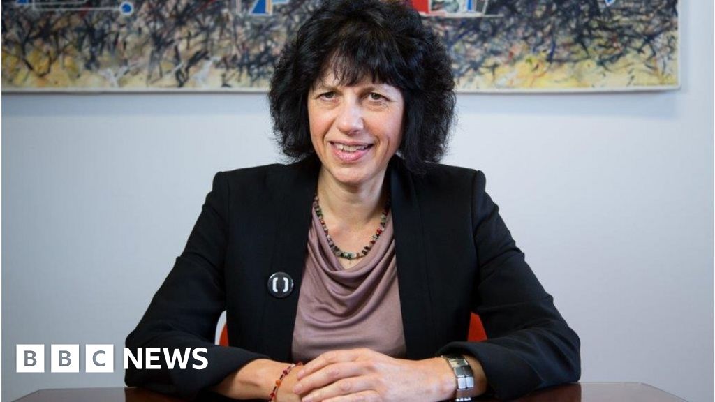 Coronavirus Wrexham university vicechancellor 'sorry' for lockdown trip