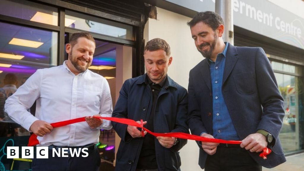 Children some from low-income families to get free transfer test tuition