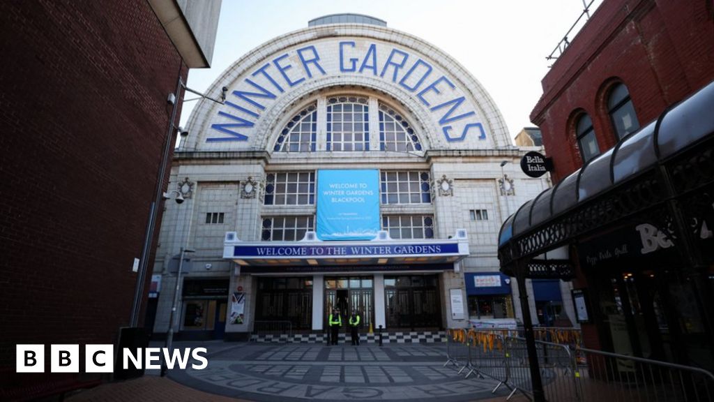 Blackpool Winter Gardens to stay open despite savings plea