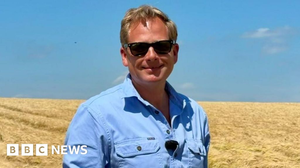 bbc.co.uk - Zoe Applegate - I want my daughters to see the great side of farming