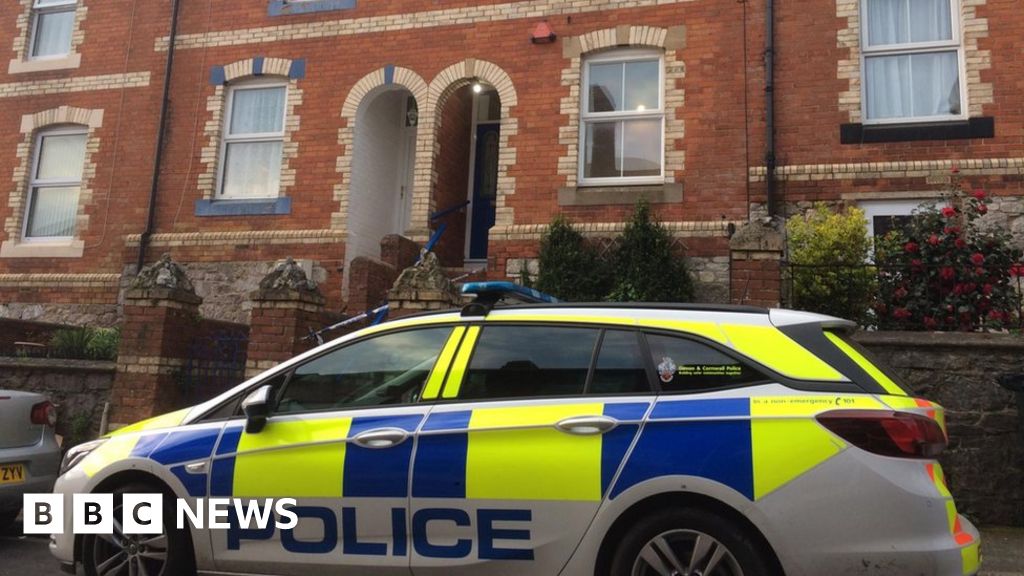 Bomb Squad Called To Newton Abbot Death Scene House Bbc News