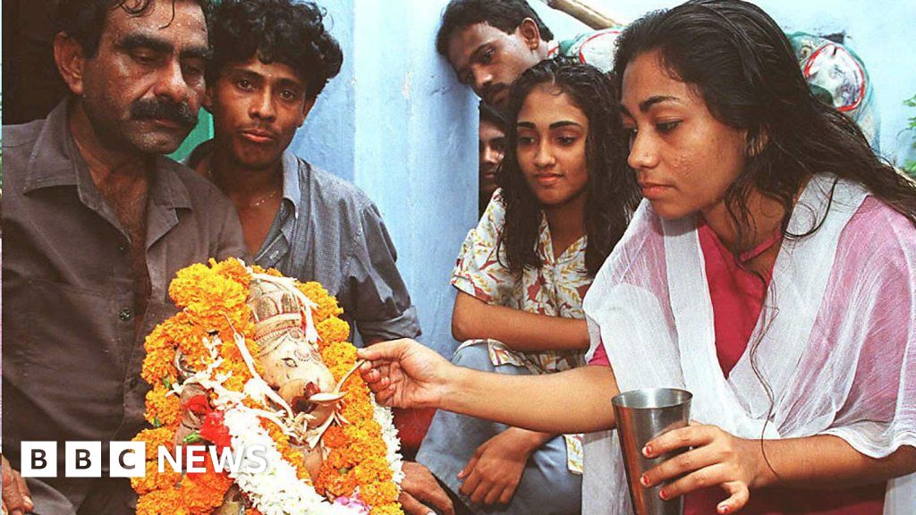 The ‘milk miracle’ that brought India to a standstill BBC News