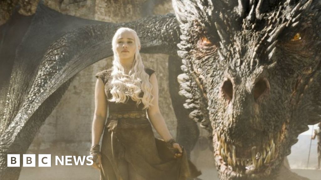 Emmy Awards 2016: Game of Thrones breaks record - BBC News