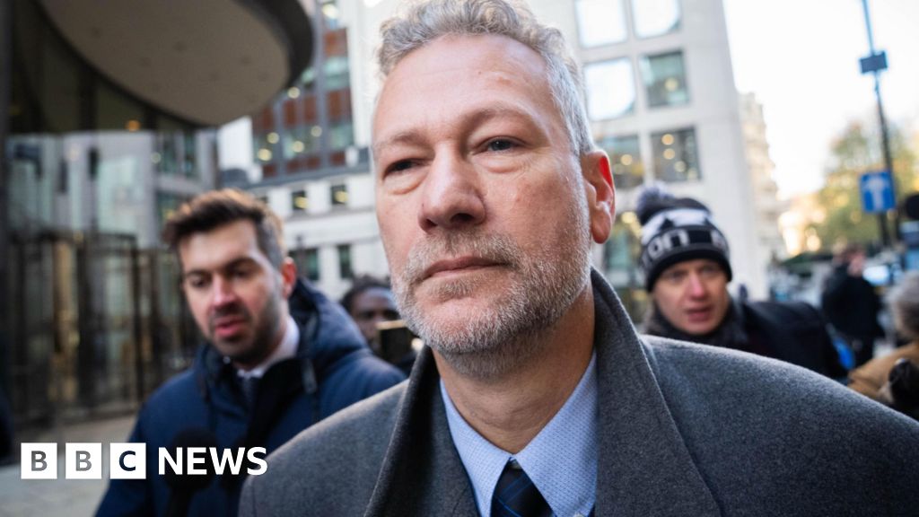 First minister backs calls for Russian interference investigation