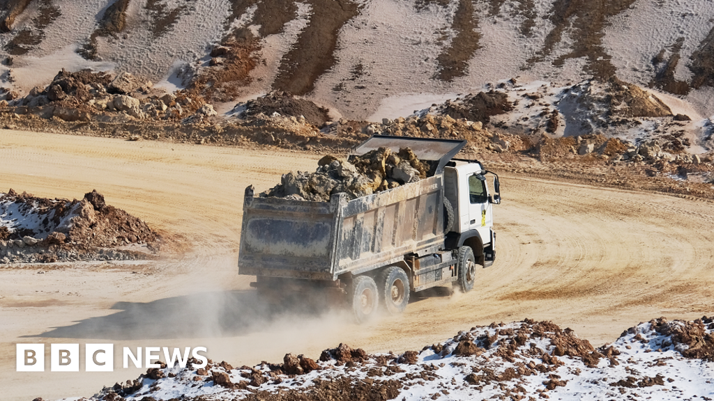 US and Ukraine inch towards critical minerals deal
