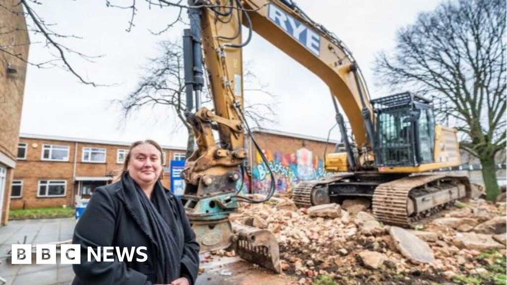 Milestone as work on Blackbird Leys housing development starts