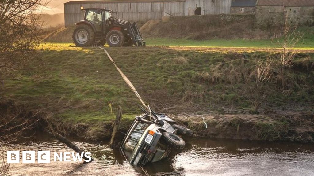 River Esk deaths: Men trapped in 4x4 'were swept away'