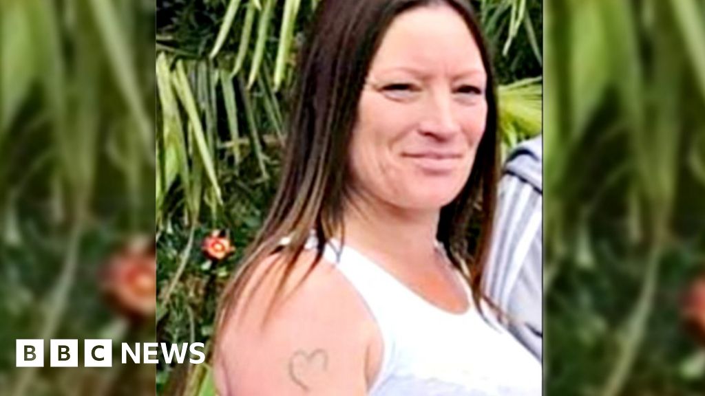 Castle Cary headon crash victim named by police BBC News