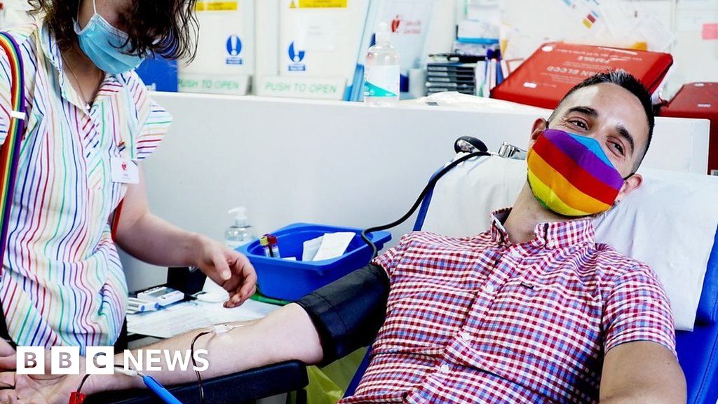 can gay men donate blood uk