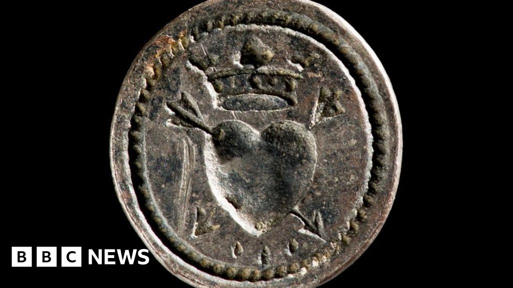 Silver seal heart matrix among items declared treasure 
