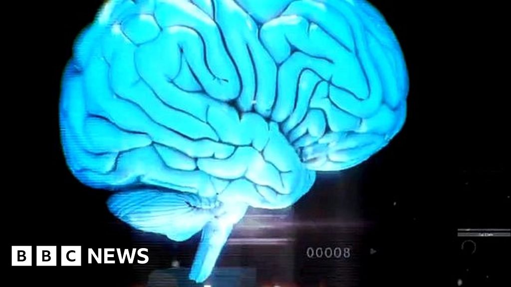 Horizon: How video games can change your brain - BBC News