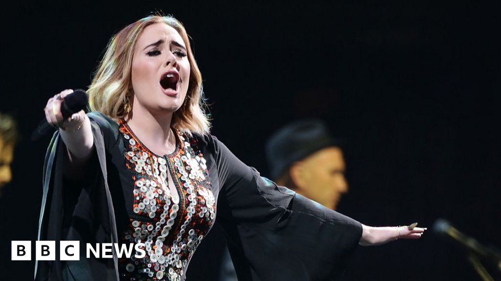 Adele sobre la victoria del Emmy: Confía en mí para tener oficialmente un EGO